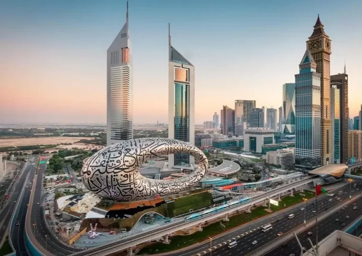 یک هفته هتل پنج ستاره رایگان در دبی