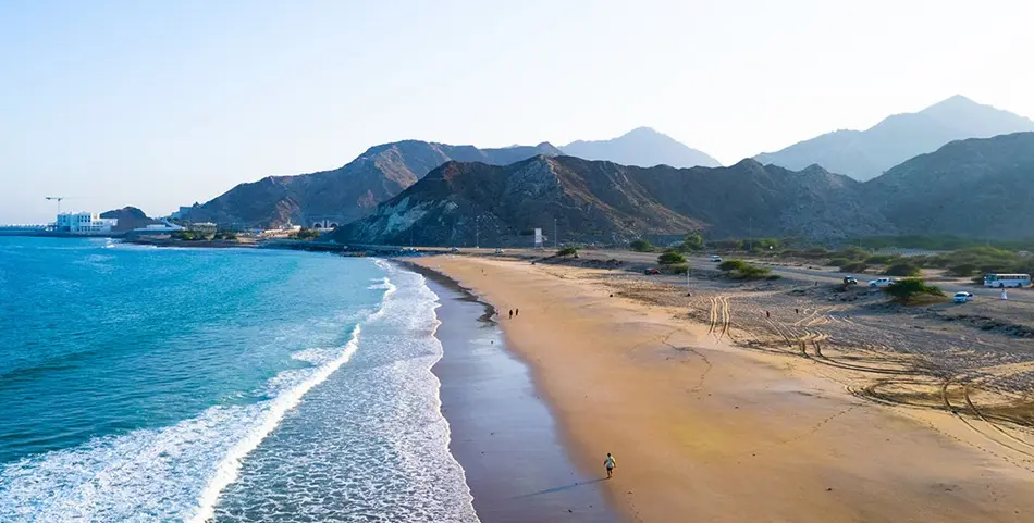 چرا فجیره بهترین انتخاب برای طبیعت‌گردی و خرید ملک در امارات است؟